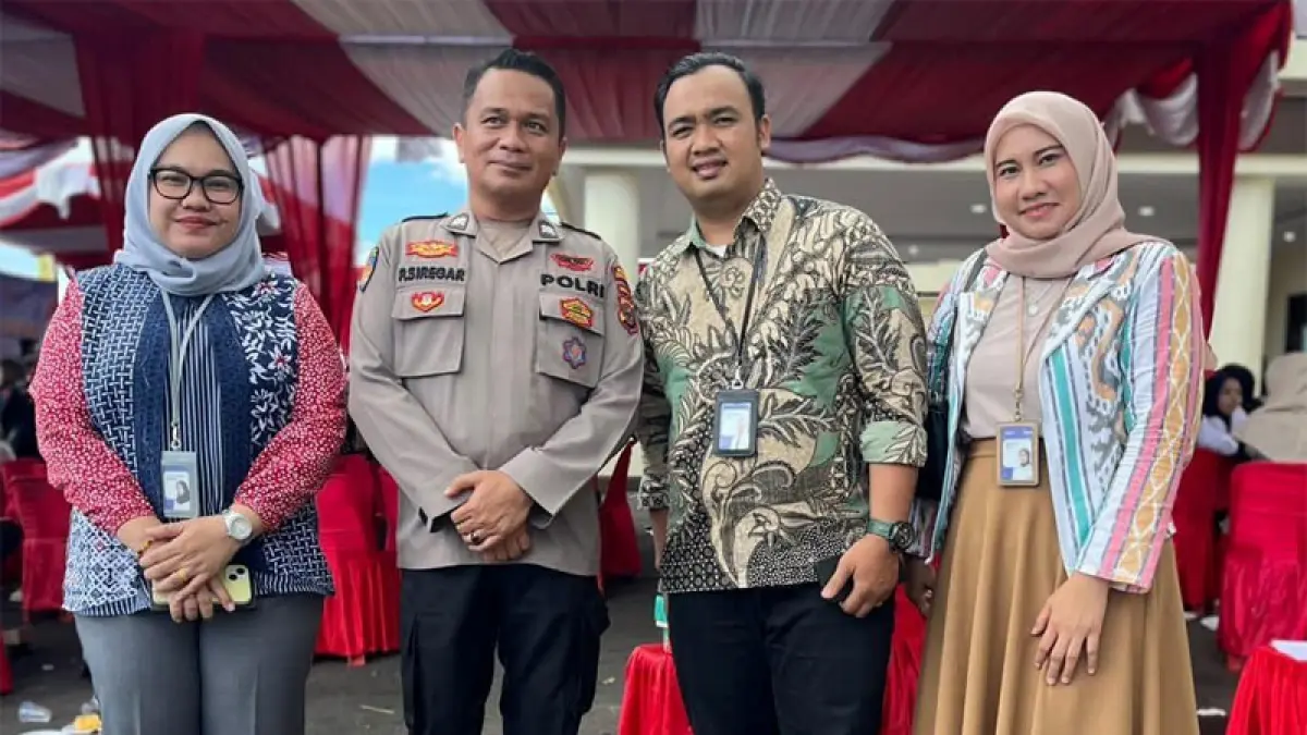  Pimpinan BRI Padangsidimpuan bersama jajaran manajemen saat menghadiri HUT Bhayangkara ke-80 di Mapolres Tapsel, Sipirok, Rabu (1/7/2026). 
