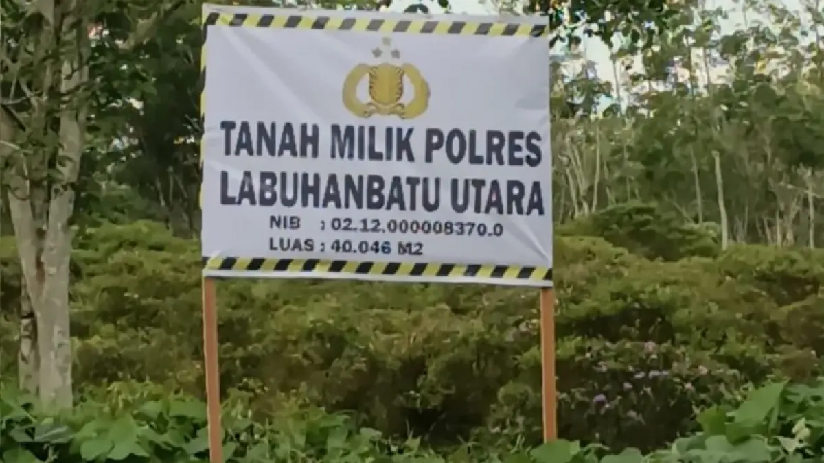Plang lahan lokasi Polres Labura.