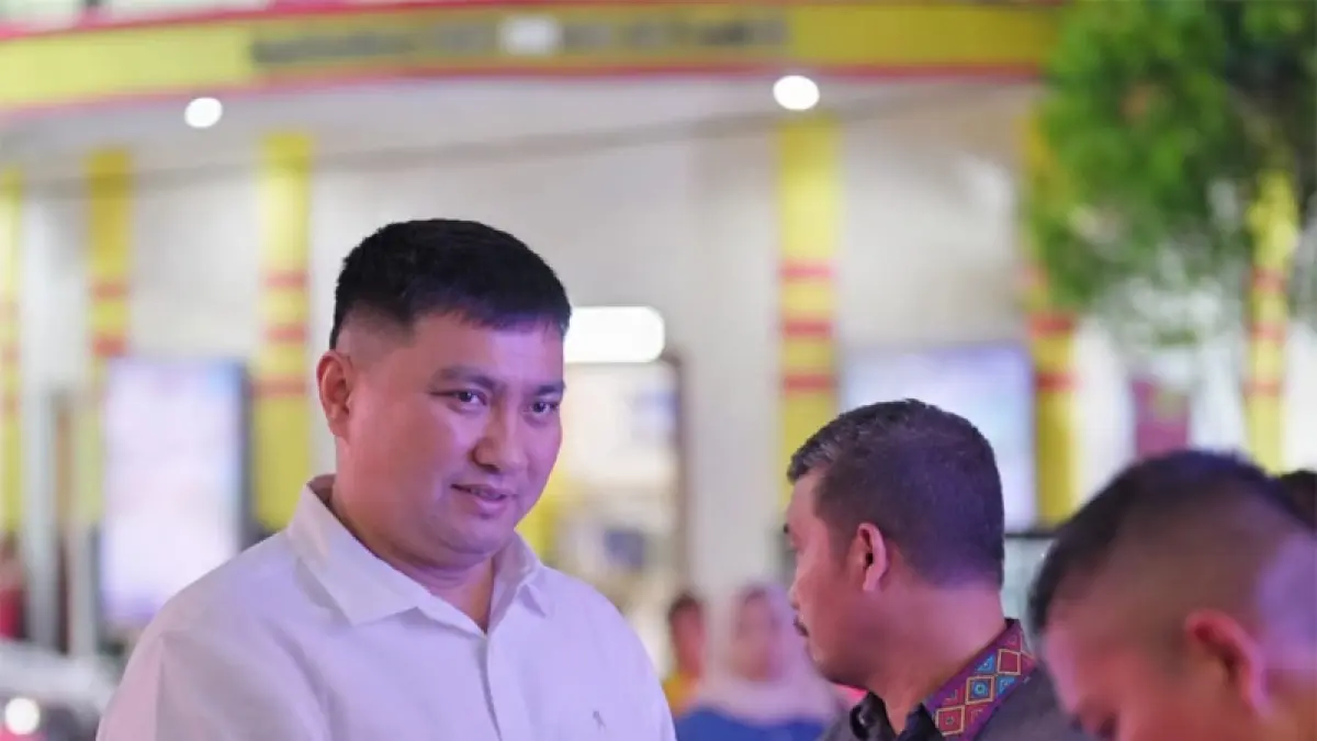 Bupati Labuhanbatu Utara, Dr. H. Hendriyanto Sitorus.