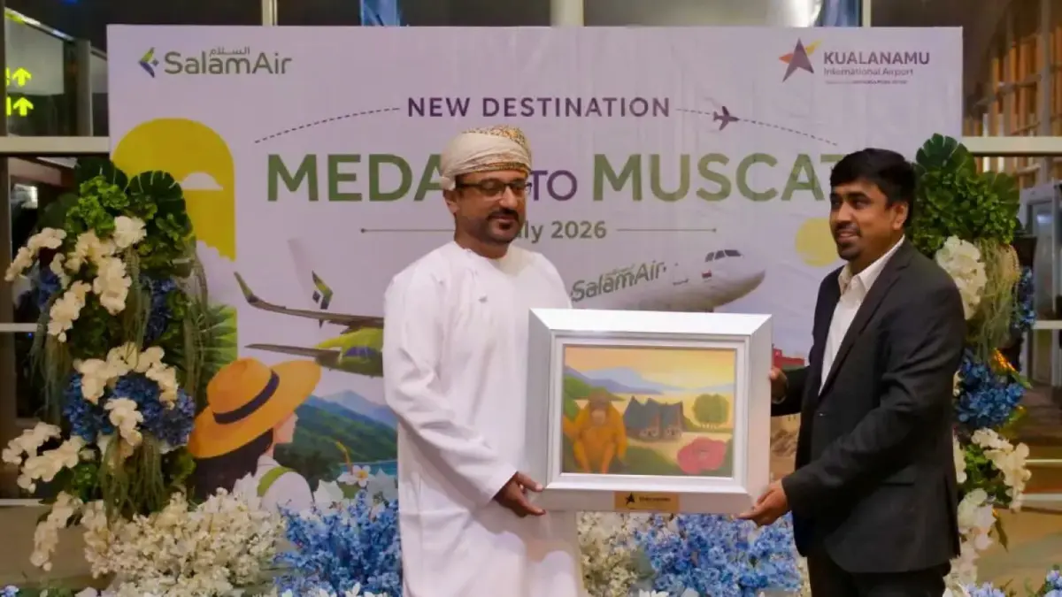 Peresmian penerbangan perdana SalamAir rute Muscat - Medan di Bandara Internasional Kualanamu, Medan. (dok. Biro Komunikasi Kemenpar)