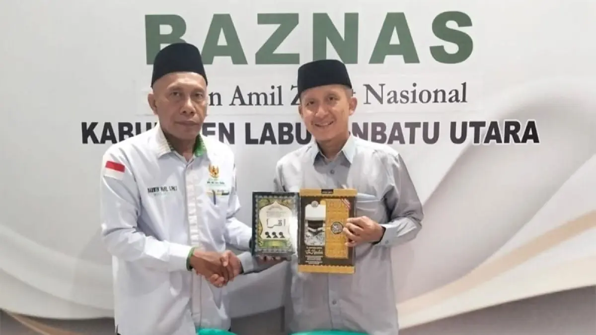 Baznas Kabupaten Labuhanbatu Utara menyalurkan bantuan sebanyak 40 mushaf Al-Qur