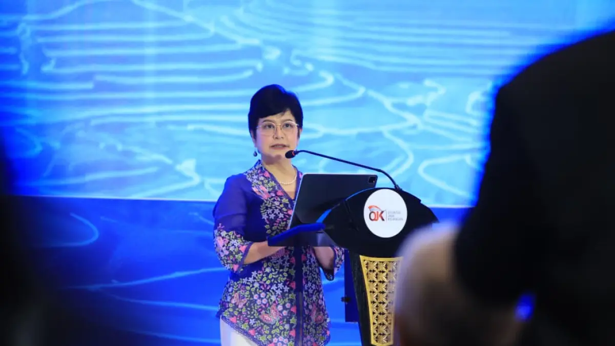 Anggota Dewan Komisioner OJK Sophia Wattimena saat membuka Risk and Governance Summit (RGS) 2026 di Jakarta. Forum ini menyoroti pentingnya penguatan tata kelola, manajemen risiko, dan integritas untuk menghadapi ancaman AI, serangan siber, serta dinamika ekonomi global.