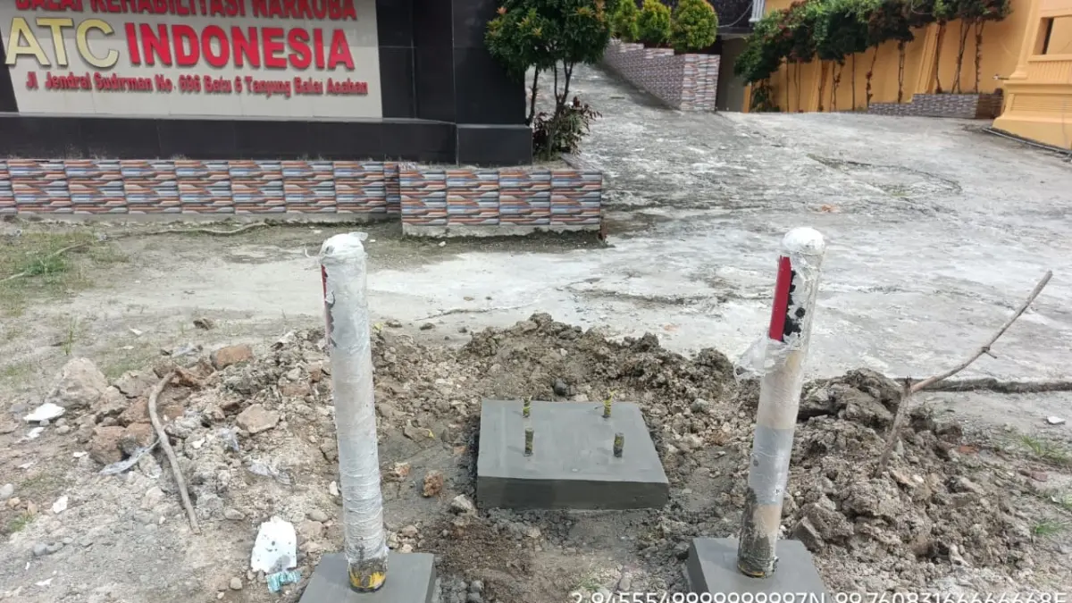 Bantuan 25 unit lampu PJU tenaga surya dari BPTD Kelas II Sumatera Utara ke Pemko Tanjungbalai. 