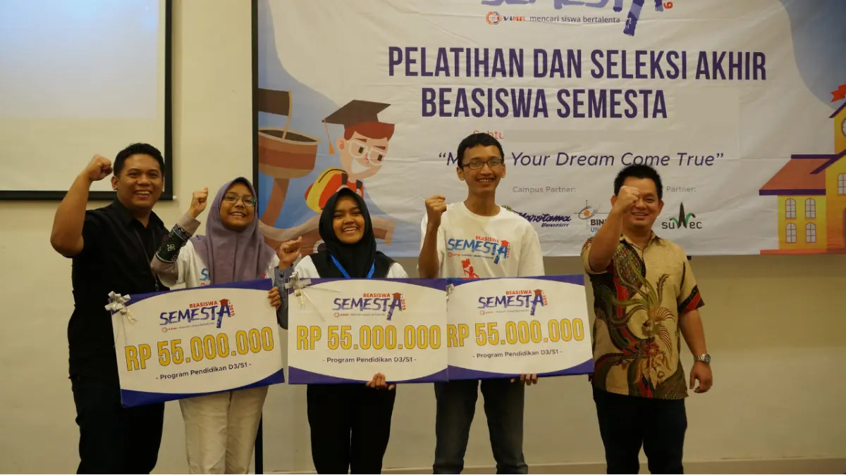 CEO SEVIMA Sugianto Halim meluncurkan Beasiswa SEMESTA 8 – Tech Careers Academy yang memberikan kesempatan kuliah S1 gratis di BINUS University sekaligus bekerja dengan gaji minimal UMR Surabaya bagi 10 talenta terbaik Indonesia.
