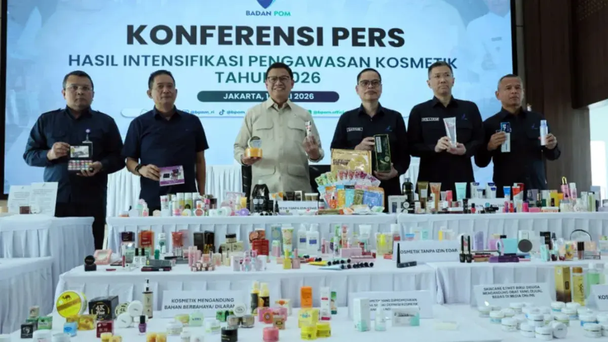 Kepala BPOM Taruna Ikrar memaparkan hasil pengawasan yang menemukan lebih dari 2,1 juta kosmetik ilegal dengan nilai mencapai Rp35,8 miliar.