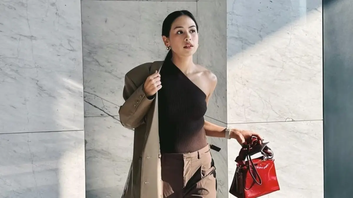 Maudy Ayunda bersama tim Sekolah Farmasi ITB mengembangkan inovasi kosmetik berbahan tanaman tamanu yang kini resmi diajukan sebagai paten bersama.