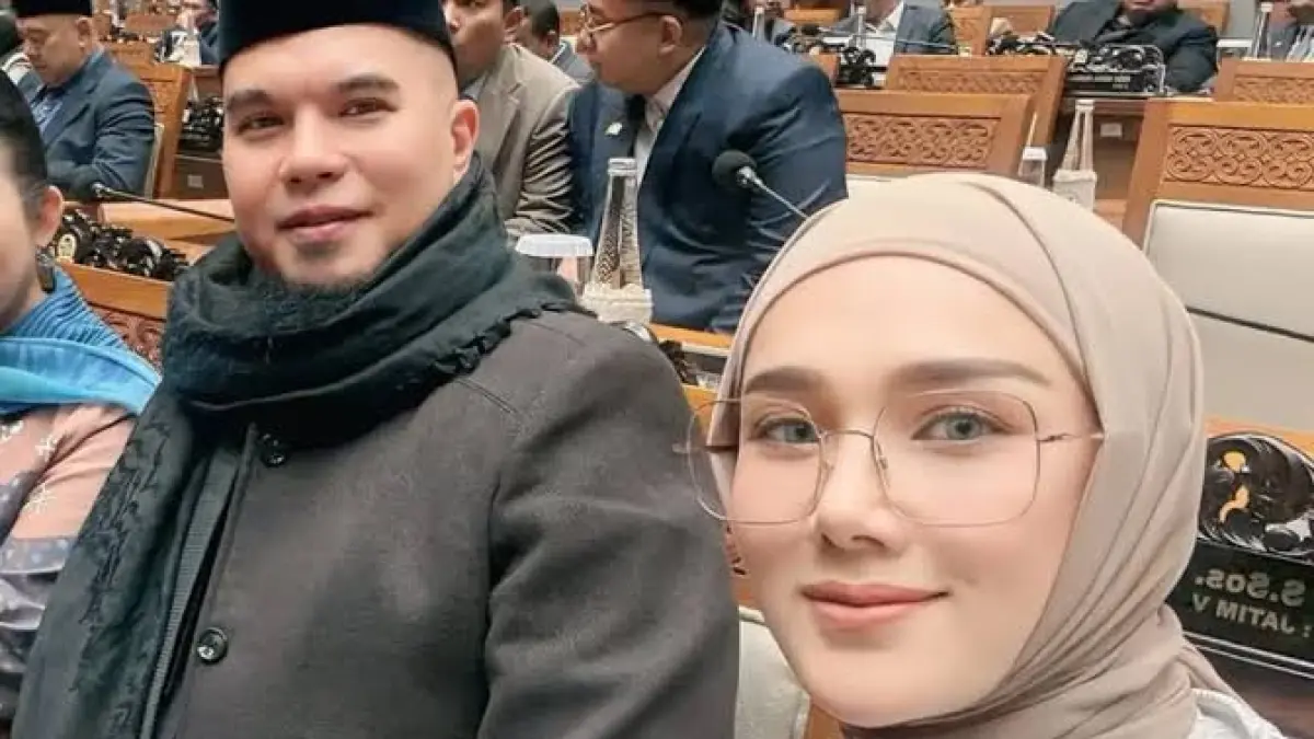 Mulan Jameela mengenang momen saat menjemput Ahmad Dhani usai bebas dari penjara pada 2019.