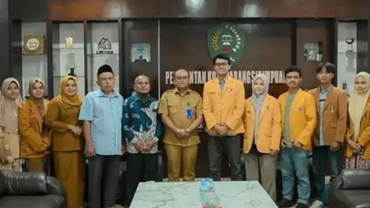 Wali Kota Padangsidimpuan,H. Letnan Dalimunthe, menerima audiensi PW IPM Sumatera Utara di Ruang Audiensi Wali Kota Padangsidimpuan.

