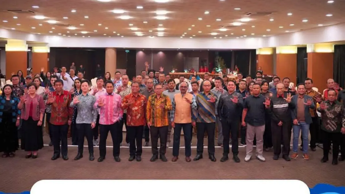 Bupati Karo Antonius Ginting didampingi Wakil Bupati Komando Tarigan menghadiri Gala Dinner Festival Bunga dan Buah (FBB) 2026 bersama para konsul jenderal negara sahabat dan pelaku usaha di Kabupaten Karo, Kamis (30/7/2026).