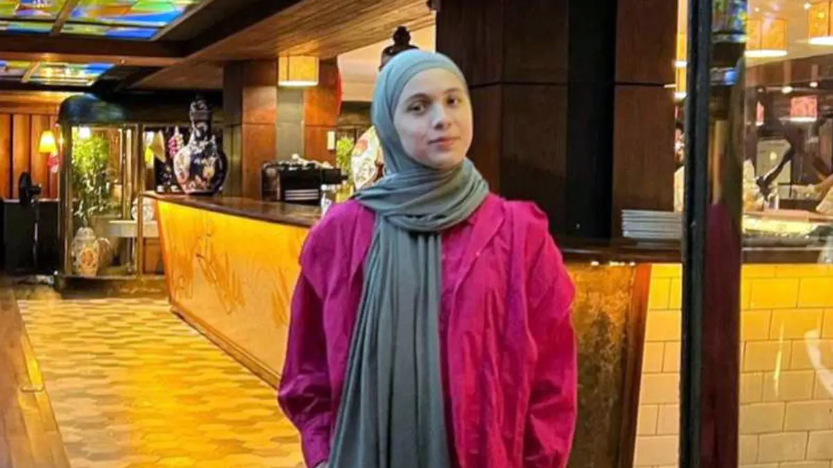 Nycta Gina menjadi sorotan warganet setelah unggahan Instagram Story terkait peristiwa kebakaran menuai kritik. 