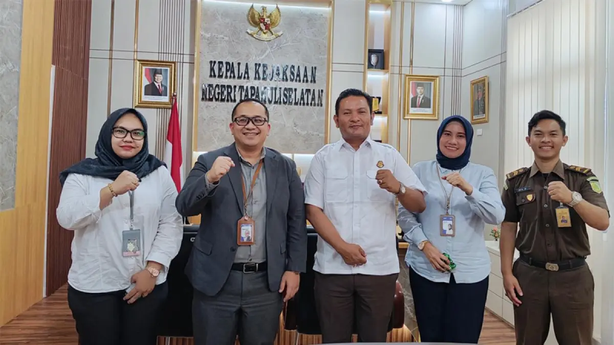 Pimca BRI Padangsidimpuan, Teuku Zulham bersama jajaran manajemen gelar pertemuan silaturahmi dengan Kajari Tapsel, M.Emri Kurniawan dan jajaran.