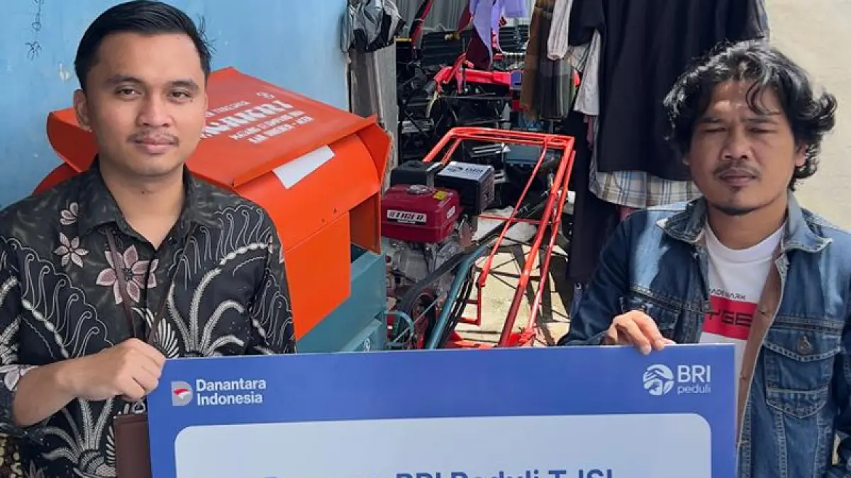 BRI Padangsidimpuan bantu alat dan mesin pertanian ke Kelompok Tani melalui Yayasan Mulia Holongni Roha di Desa Marsada, Sipirok, Kabupaten Tapsel.
