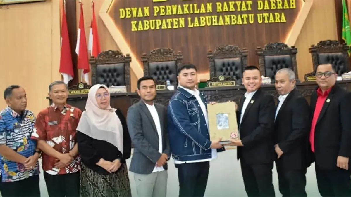 DPRD Kabupaten Labuhanbatu Utara bersama Pemerintah Kabupaten menggelar Rapat Paripurna Penyampaian Nota Pengantar tentang KUA dan PPAS untuk RAPBD Tahun Anggaran 2027.