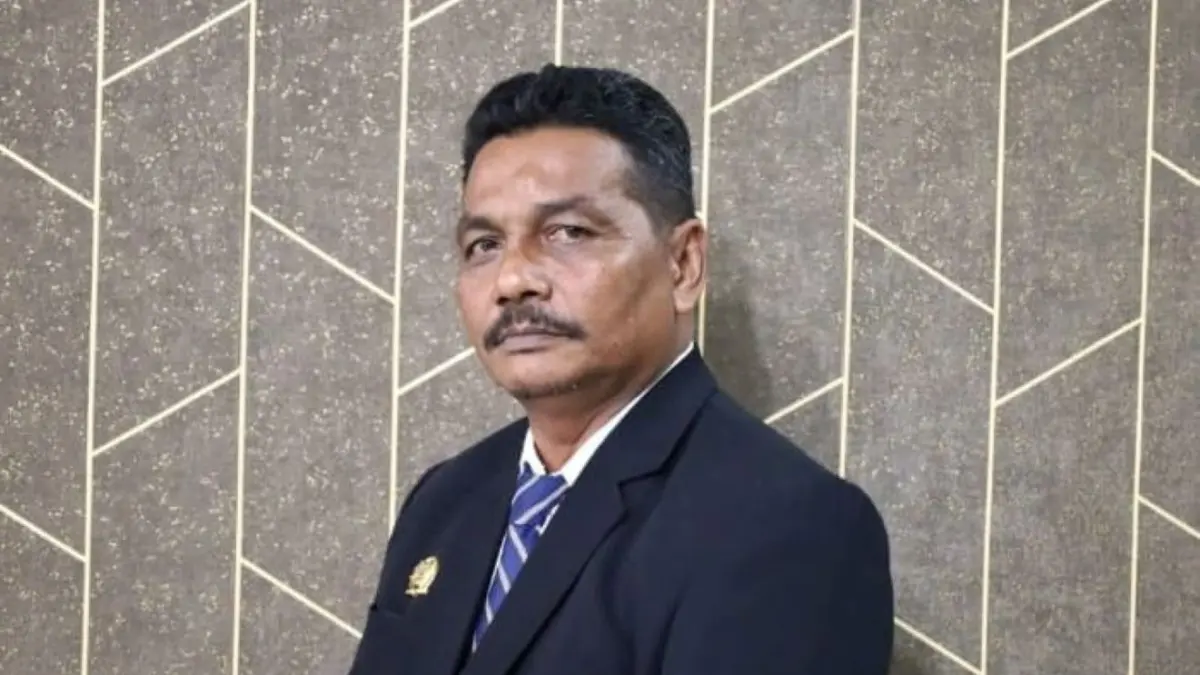 Ketua DPRD Tapteng Ahmad Rivai Sibarani.