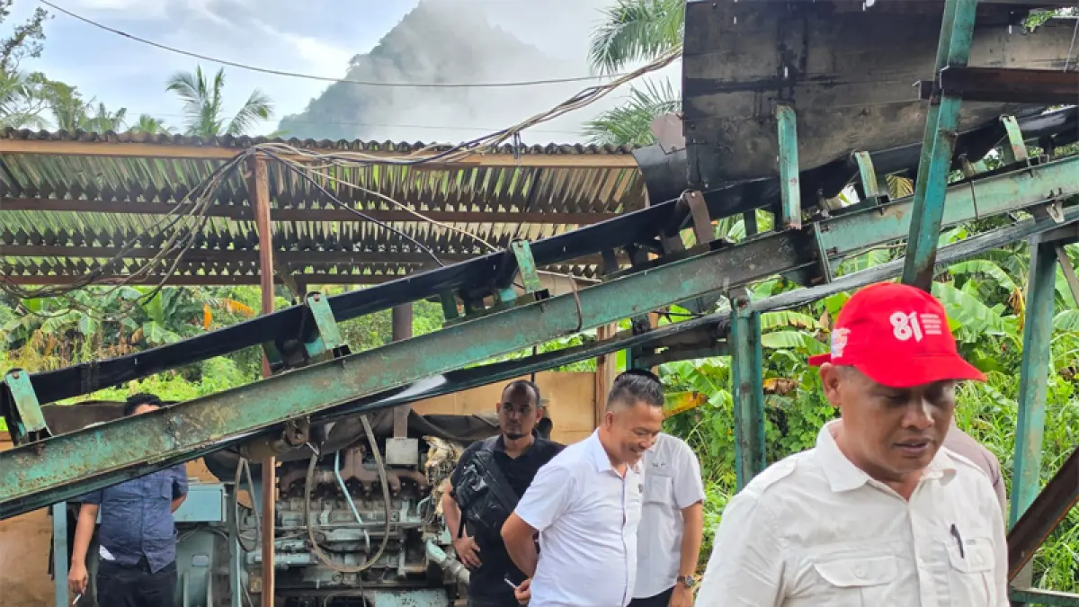 Kapolres Padang Lawas Utara AKBP Dhery Fajariandono, melakukan pengecekan aktivitas pengambilan batu di Desa Sipiongot Julu, Kecamatan Dolok.
