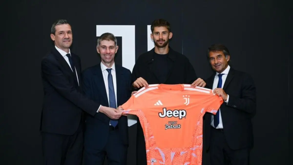 Si Nyonya Tua mendapatkan Guglielmo Vicario dari Tottenham Hotspur.
