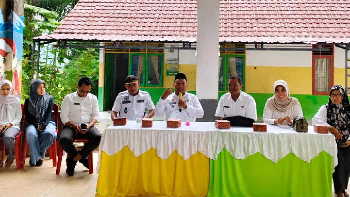 Pemdes Gunung Melayu bersama masyarakat menggelar kegiatan sosialisasi Ayo Sehat.