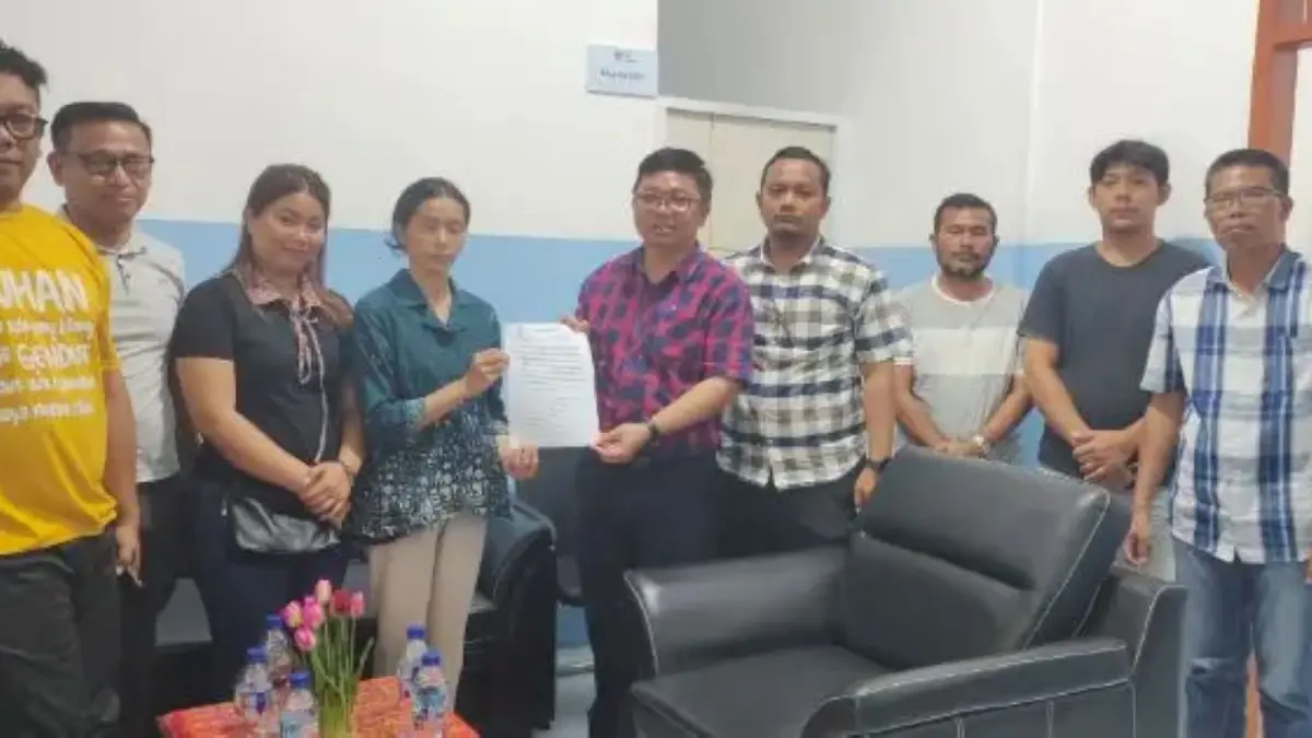 Pemkab Toba bersama pihak SMA Bintang Timur Balige melakukan evaluasi dengan pengelola SPPG Toba Balige Sangkar Nihuta menyusul temuan menu MBG yang diduga berbelatung.