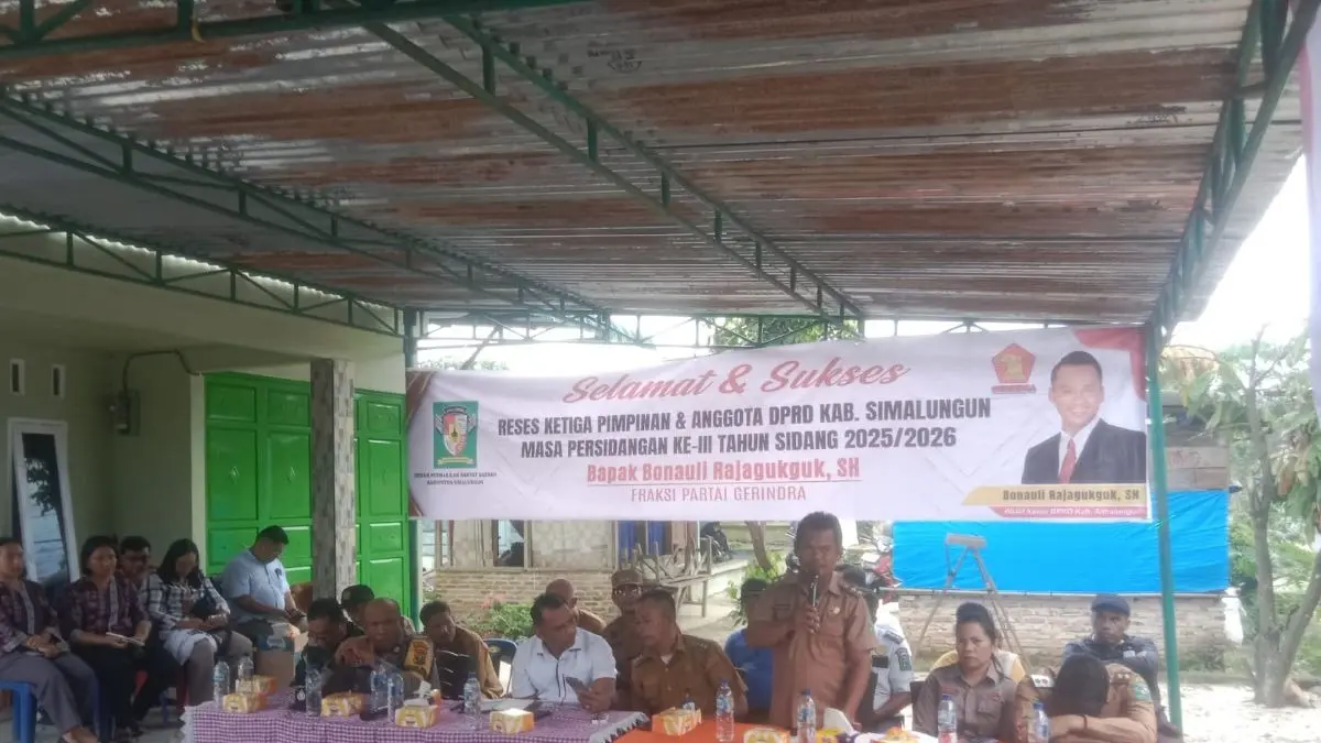 Wakil Ketua DPRD Kabupaten Simalungun Fraksi Partai Gerindra Bona Uli Rajagukguk SH melaksanakan reses di Pulo Bayu, Kecamatan Huta Bayu Raja, Kabupaten Simalungun Selasa, (1/9/2026).

