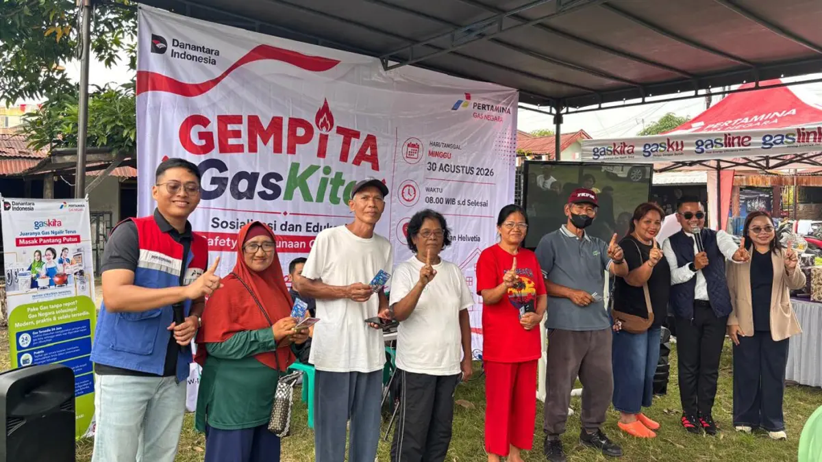 PGN Area Medan memberikan edukasi keselamatan penggunaan gas bumi kepada pelanggan GasKita melalui kegiatan GEMPITA GasKita di Medan Helvetia.