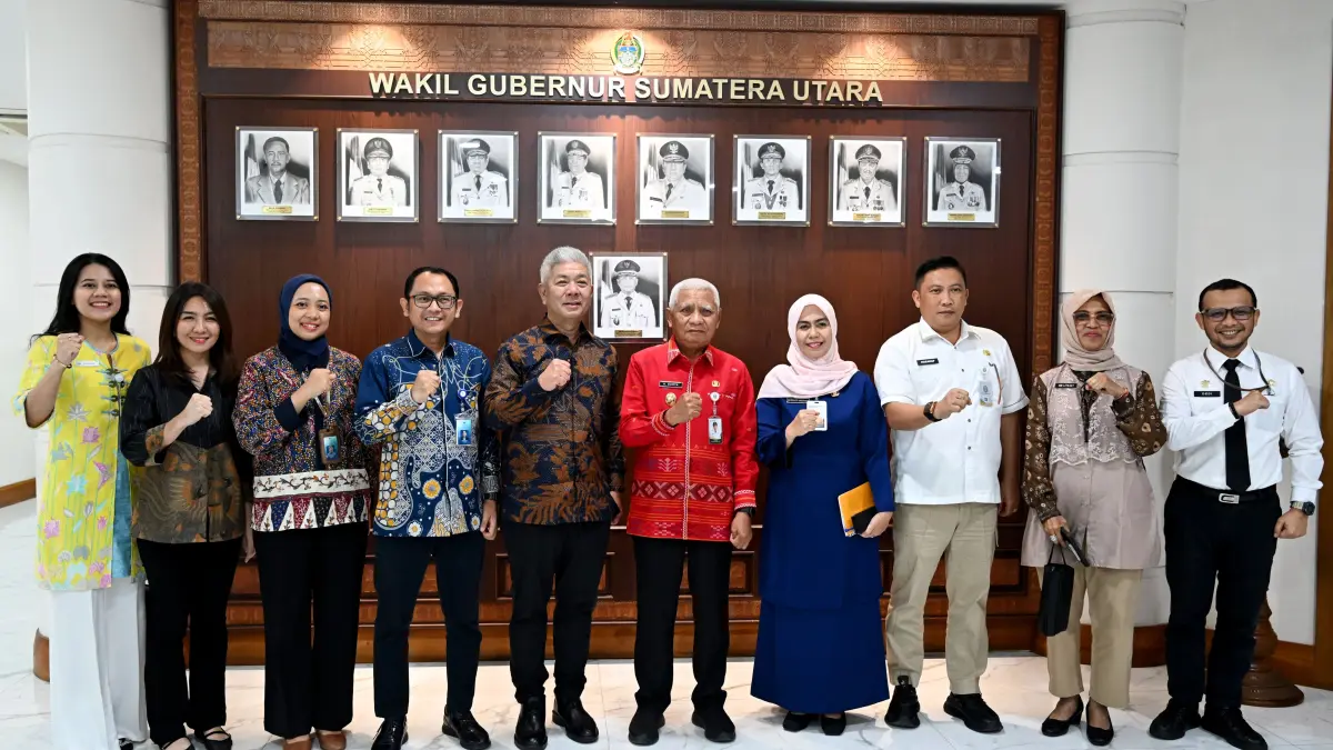 Wakil Gubernur Sumut Surya menerima kunjungan Wakil Direktur Utama Garuda Indonesia Thomas Oentoro beserta jajaran di Kantor Gubernur Sumut, Kamis (3/9/2026).