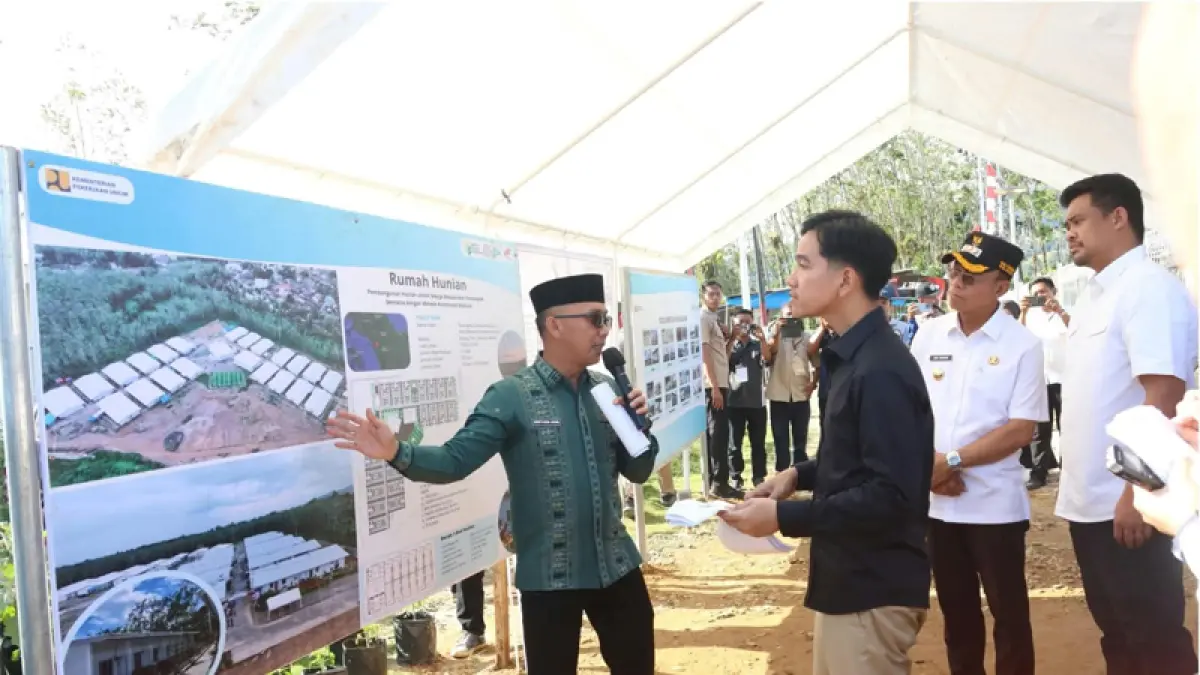 Kunker Wapres Gibran didampingi Gubsu Bobby Afif Nasution ke Tapsel disambut Bupati H. Gus Irawan Pasaribu bersama Wakil Bupati H. Jafar Syahbuddin Ritonga.