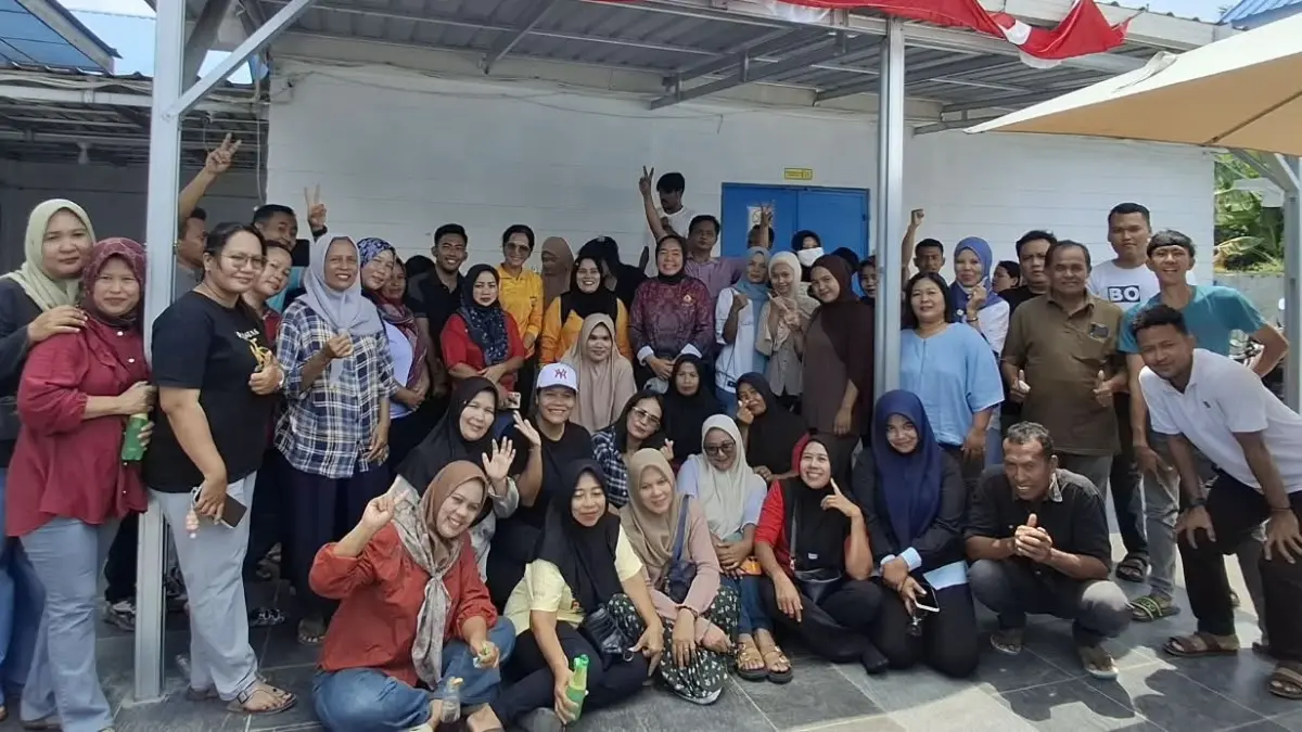  Staf dan seluruh relawan SPPG Balimbingan 2 melakukan tes urine berkala pada Sabtu (5/9/2026) pagi sekitar pukul 10.00 WIB 
