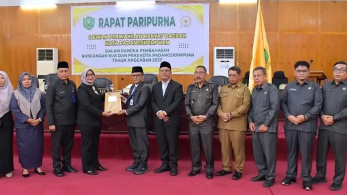 Wali Kota Padangsidimpuan, H. Letnan Dalimunthe, sampaikan nota pengantar rancangan KUA serta Rancangan PPAS Kota Padangsidimpuan T.A 2027.
