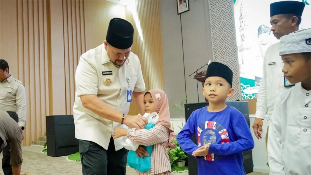 Bupati Batu Bara Dr H Baharuddin Siagian.