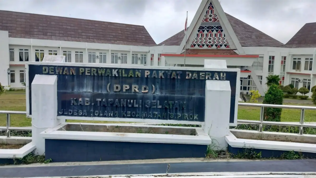 Proses PAW &nbsp;Yusuf Siregar masih menunggu proses di DPRD Tapsel.