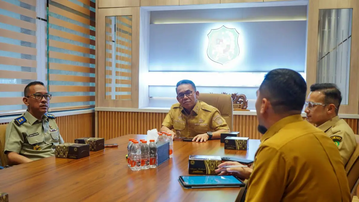 Wakil Wali Kota Medan Zakiyuddin Harahap menerima kunjungan BPN Kota Medan di Balai Kota Medan terkait percepatan sertifikasi aset daerah.