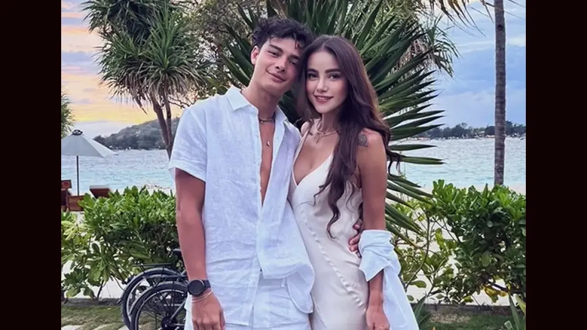 Olla Ramlan dan Tristan Molina merayakan satu tahun hubungan asmara. Olla mengungkap kisah mereka bermula dari sebuah lelucon.