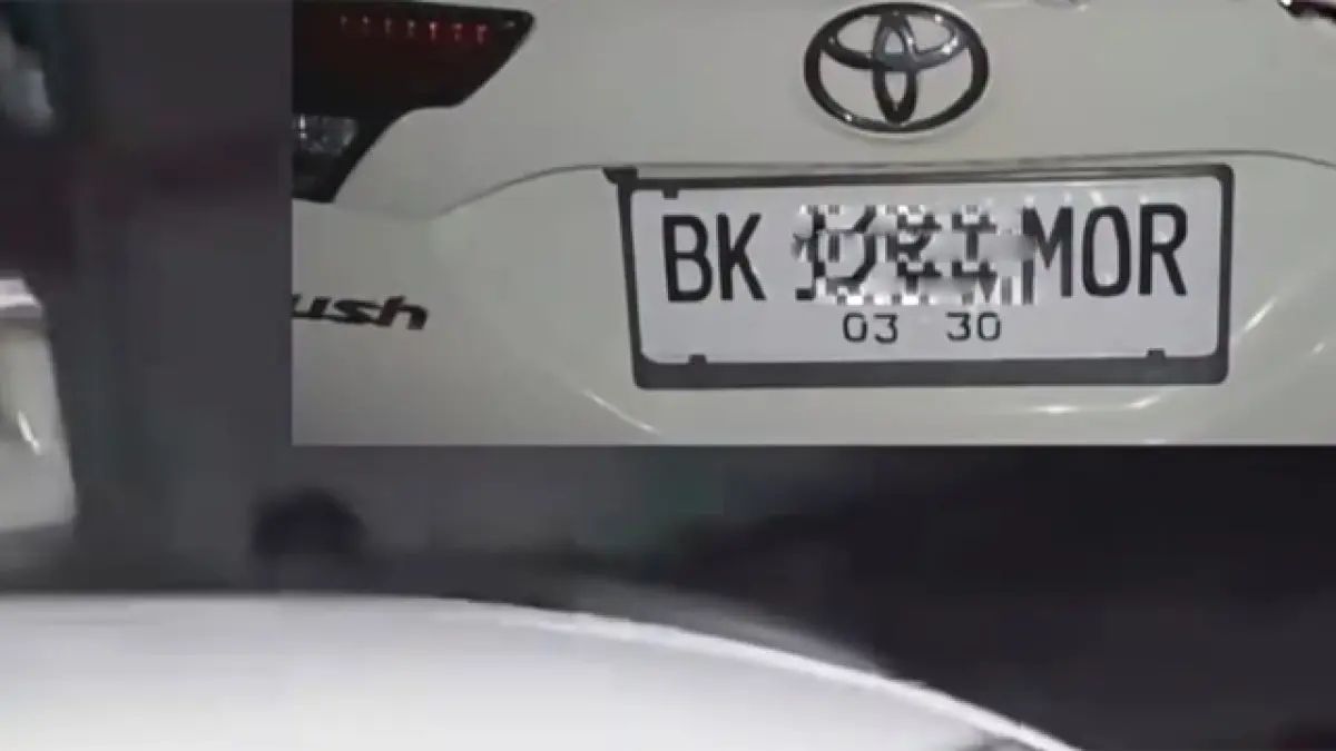 Mobil tempat oknum Polisi dan pasangannya diduga berbuat asusila.