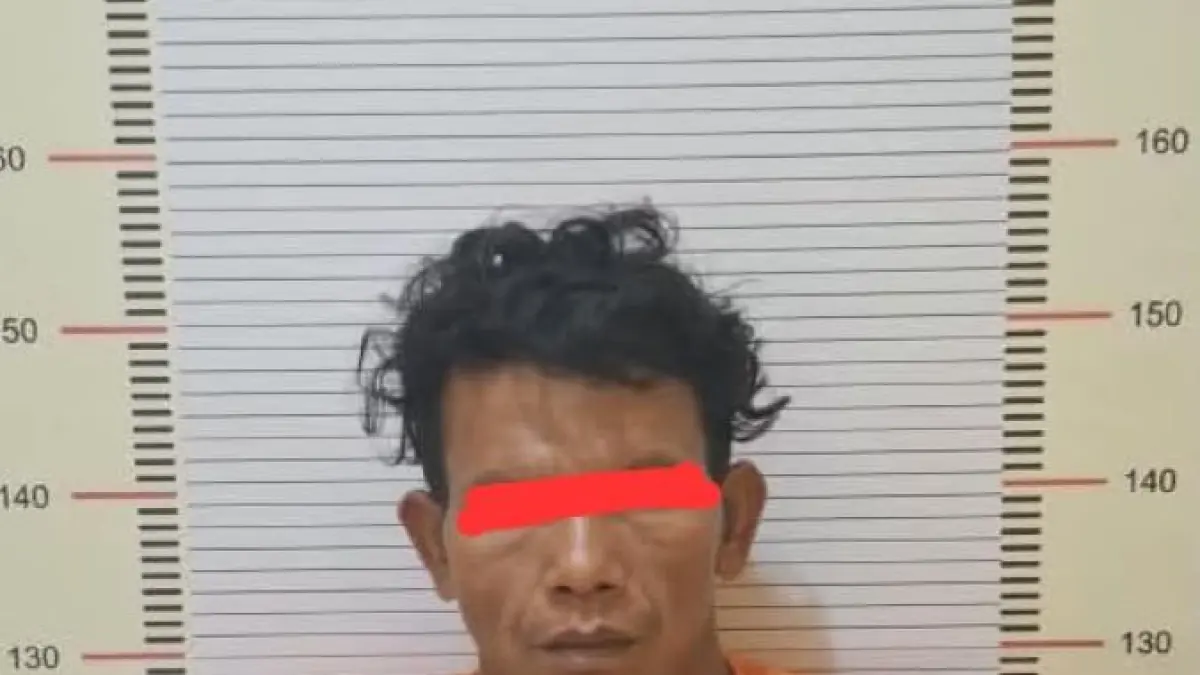 AS saat diamankan berikut barang bukti Sabu di Mapolres Tapteng.