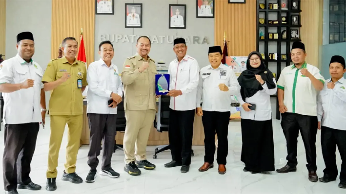 Bupati Batu Bara Dr. H. Baharuddin Siagian, menerima kunjungan Kakan Kemenag, bersama Ketua Baznas Kabupaten Batu Bara.