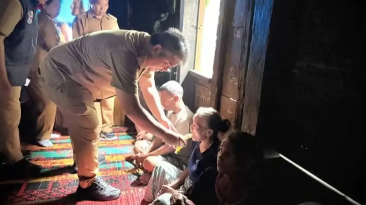Wabup Taput tinjau korban kebakaran di Purbatua.