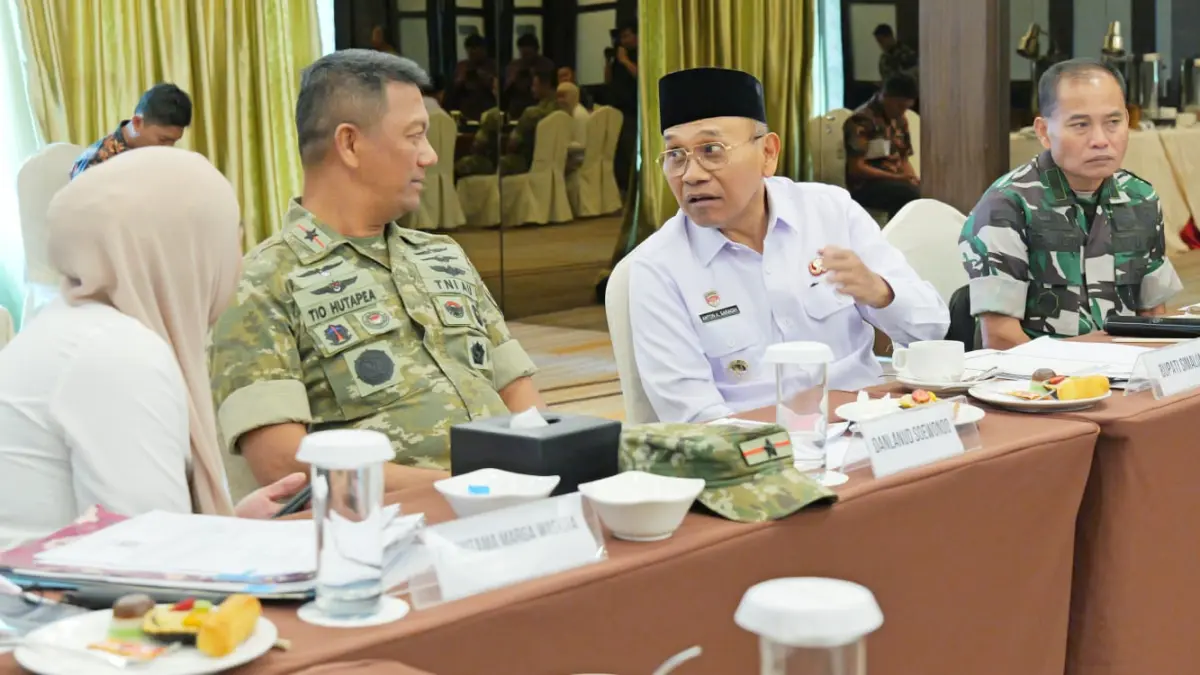 Rakor teknis pembangunan Jalan Tol Segmen Simpang Panei–Parapat di Grand City Hall, Cinnamon, Medan.