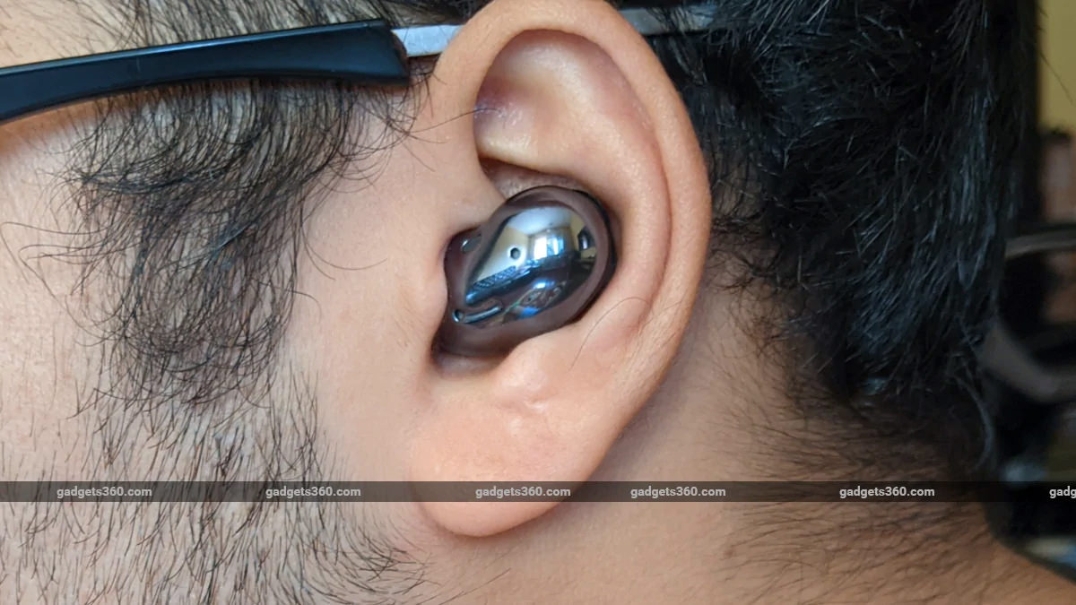 Galaxy Buds Live menjanjikan kualitas audio yang renyah memanjakan telinga.