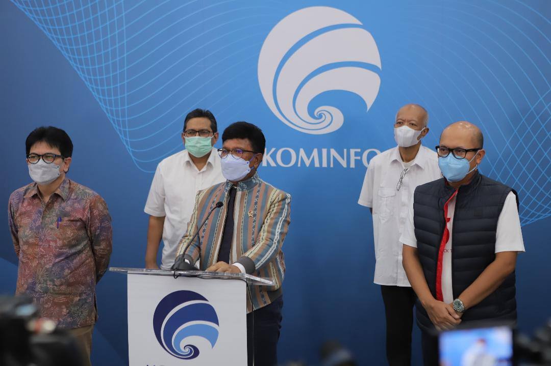 Menteri Komunikasi dan Informatika Republik Indonesia Johnny G Plate menyampaikan seiring dengan penyerahan SKLO dari Kementerian Kominfo maka Telkomsel akan menjadi penyelenggara telekomunikasi jaringan 5G pertama di Indonesia. 