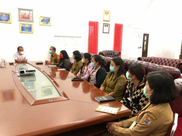 Pertemuan para ASN dengan Bupati Humbahas Dosmar Banjarnahor.