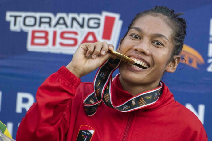 Odekta Boru Naibaho Sumbang Emas SEA Games 2021.