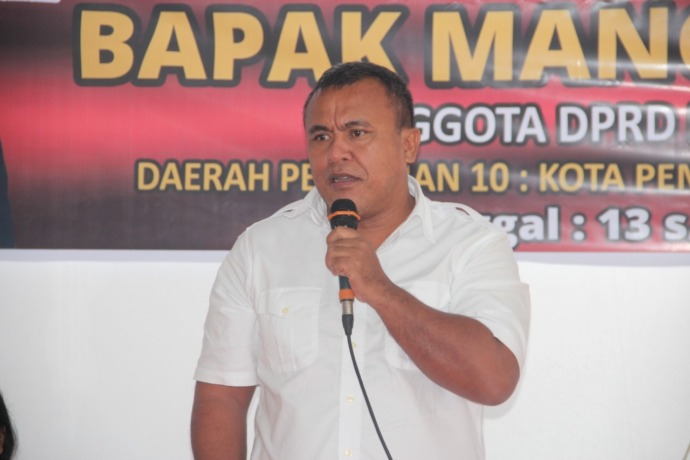 Mangapul Purba, Ketua Fraksi PDI Perjuangan DPRDSU.