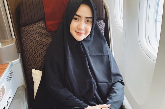 Cita Citata tampil berhijab.