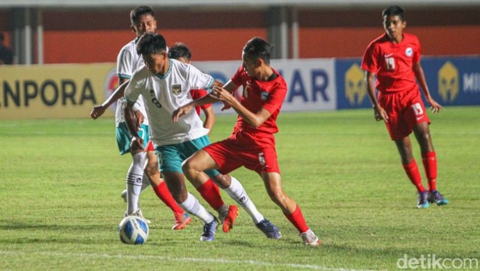 Timnas Indonesia dalam Piala AFF U-16.