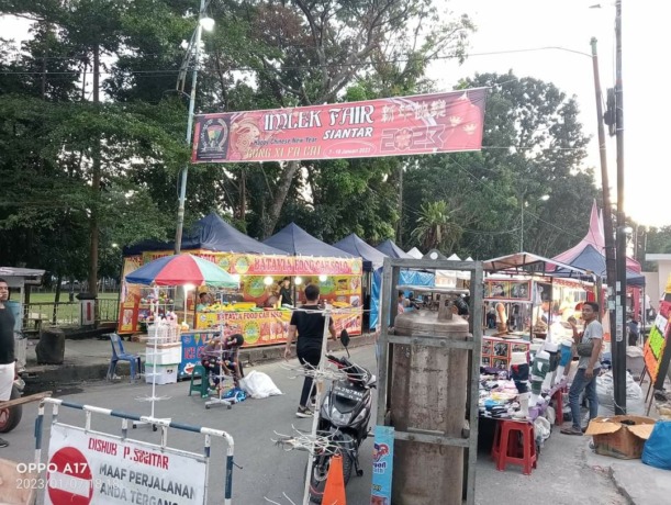 Imlek Fair Siantar sebelum dibubarkan.