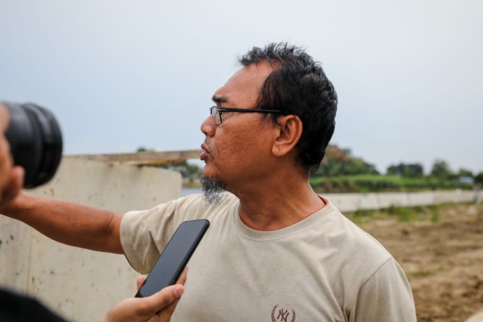 Warga Griya Martubung Edu Gurning mengaku selama 17 tahun dirinya tinggal disini, danau Laguna yang luas ini terbengkalai hanya hutan enceng gondok.
