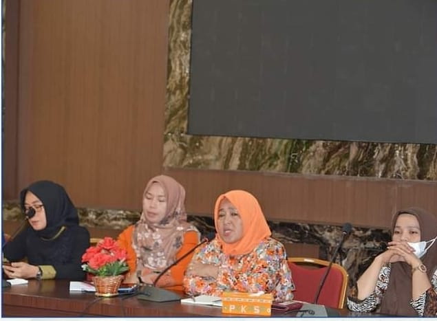 Foto: Humpim Psp  TP PKK dan Dharmawanita Kota Psp Gelar Pengajian Pertama bulan Ramadhan, bertempat di Aula Kantor Walikota, pada Kamis (30/3/2023).