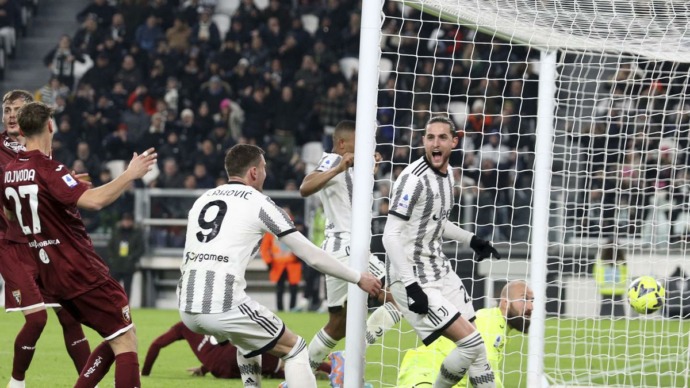 Juventus sukses membungkam Torino 4-2 dalam Derby della Mole di pekan ke-24 Serie A musim ini.