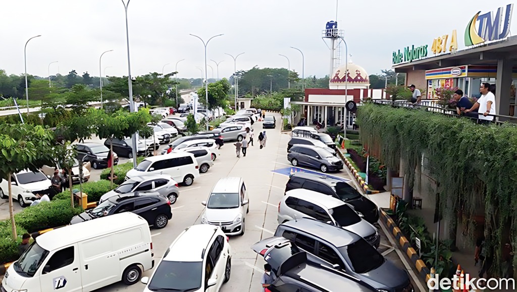 Rest Area di jalan tol-Ilustrasi.