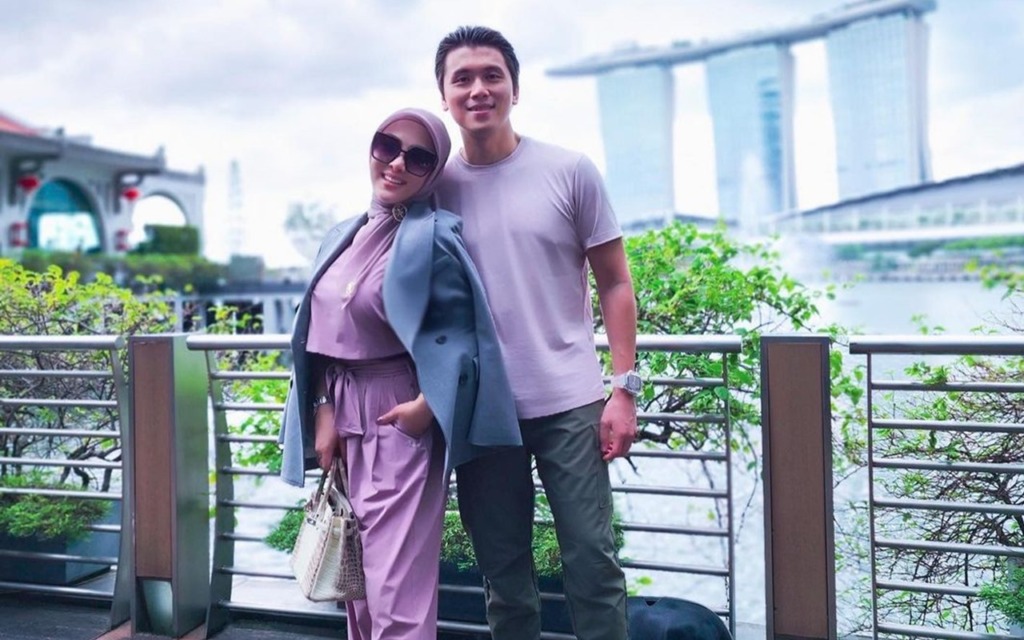 Reino Barack dan  Syahrini.